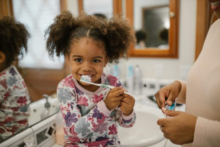 Top 8 U-Shaped 360 Degree Toothbrushes That Kids Will Love